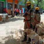 Familias del barrio Leningrado en Managua, activas en primer ejercicio Multiamenazas Familias de la capital Managua, realizan ejercicio multiamenazas