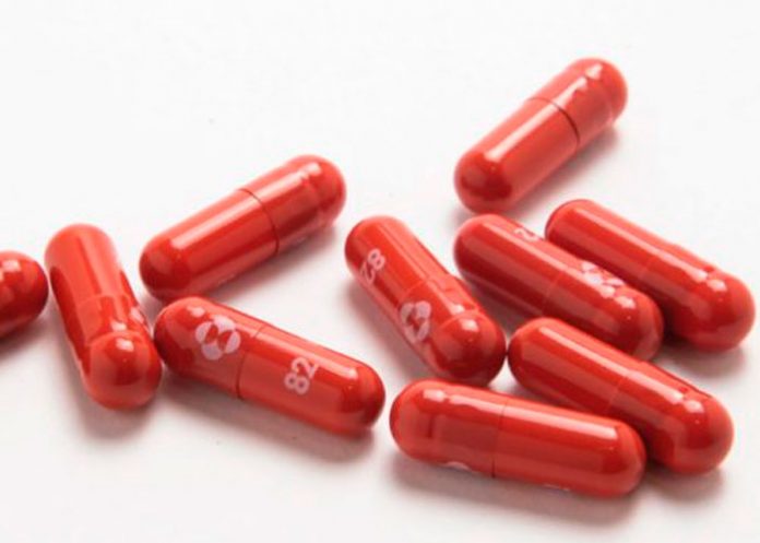 OMS anuncia el antiviral molnupiravir, como tratamiento oral anticovid