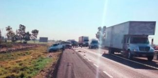 Tráiler embiste y mata a tres peregrinos en una autopista de México