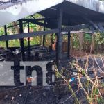 Vivienda quedó reducida a cenizas en un barrio de San Carlos, Río San Juan Vivienda quedó reducida a cenizas en un barrio de San Carlos, Río San Juan