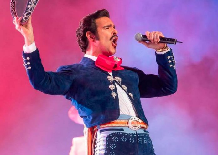 Viuda de Vicente Fernández dice NO a la serie: 