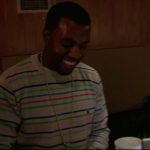 Documental de Kanye West resalta la «alta moda de las sudaderas» Documental de Kanye West resalta la "alta moda de las sudaderas".