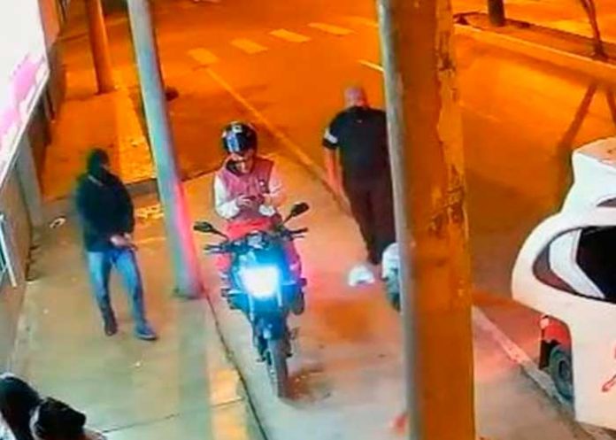 2 Delincuente en Perú, hirió de muerte a su cómplice durante forcejeo