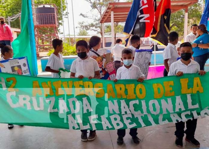 2 Se celebró en Nandaime el Aniversario de la Cruzada Nacional de Alfabetización