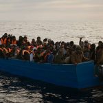 Se calcula 44 muertos en una patera, que intentaba llegar a España Patera que se dirigía hacía España se volcó