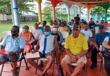 Entrega de bonos pesqueros a protagonistas de Corn Island Entrega de bonos pesqueros a protagonistas de Corn Island