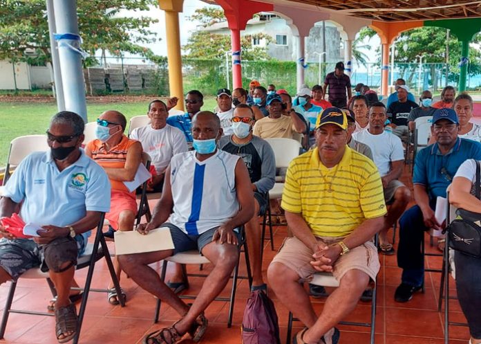 3 Entrega de bonos pesqueros a protagonistas de Corn Island