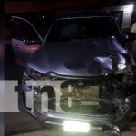 Motociclistas graves al impactar contra una camioneta en Juigalpa, Chontales Accidente en Chontales