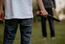 Niño hiere con un cuchillo a sus compañeros de clases en Brasil Niño hiere con un cuchillo a sus compañeros de clases en Brasil