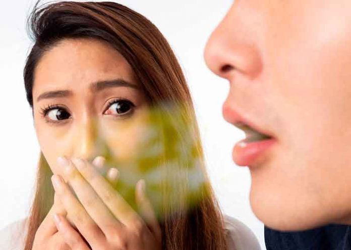 Bebidas que pueden ayudarte a prevenir el mal aliento