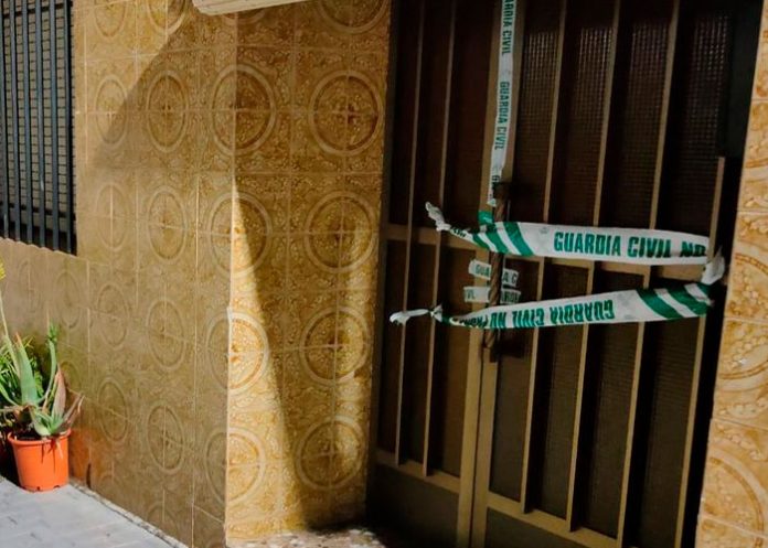 Joven casi mata a su madre en España