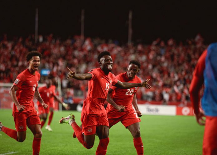 Davies alphonso, davies, canadá, futbol,