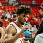 norchad, omier, baloncesto, premio, jugador, año,