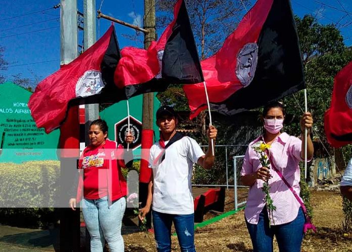 alfabetizacion-3 Ofrenda floral por la Cruzada Nacional de Alfabetización