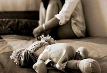¡Aberrante! En Argentina arrestan a mujer que violó a su propia hija ¡Aberrante! En Argentina arrestan a mujer que violó a su propia hija