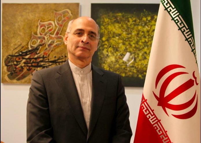 Irán exige a Estados Unidos destruir sus armas químicas