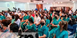 Encuentro con estudiantes becados de la UAM