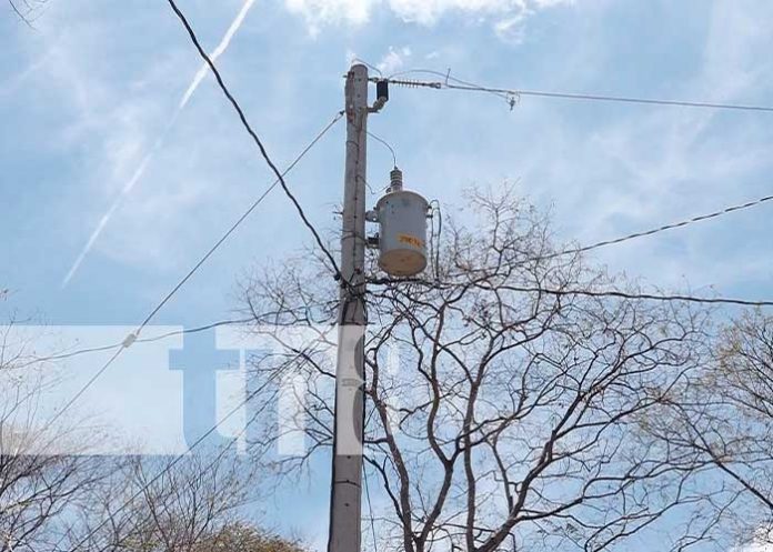 Electrificación para beneficio de El Jocomico, en Madriz