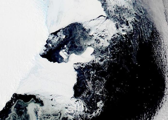hielo- Colapsa plataforma de hielo en la Antártida Oriental