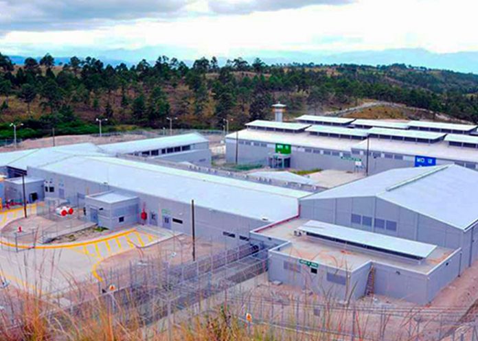 Riña en cárcel de máxima seguridad en Honduras dejó 5 muertos
