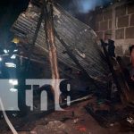 Por descuido: incendio casi arrasa con vivienda en Juigalpa