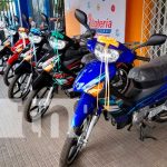 Lotería Nacional totaliza entrega de 57 motos con promoción de La Raspadita Lotería Nacional premia con La Raspadita