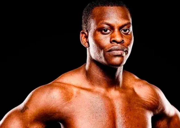 ¡Insólito! Peleador de MMA muere después de su pelea debut