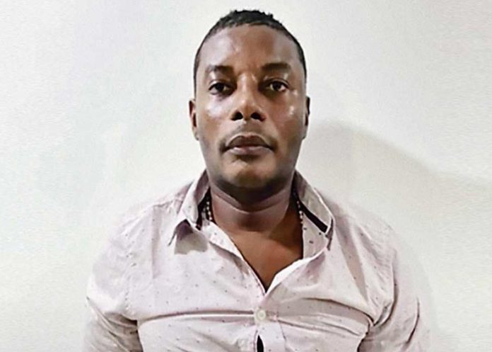 Vídeo muestra cómo guardia ayudó en fuga carcelaria a capo 