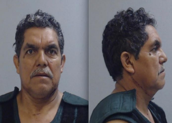 Un hombre apuñaló a su esposa al verla abrazada de otro en una fotografía