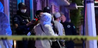 Brutalidad en México: Matan a disparos a madre e hija y luego las queman