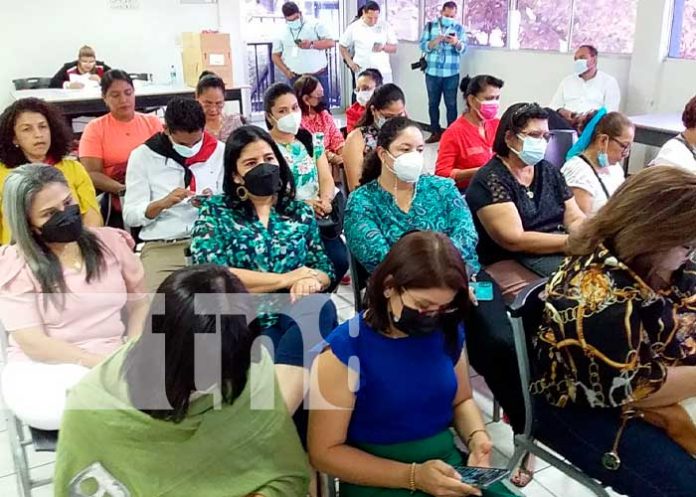 Pronunciamiento de maestros universitarios por el Día de la Mujer