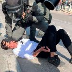 Brutal ataque de fuerzas israelíes a palestinos en Ciudad Vieja de al-Quds Brutal ataque de fuerzas israelíes a palestinos en Ciudad Vieja de al-Quds