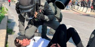 Brutal ataque de fuerzas israelíes a palestinos en Ciudad Vieja de al-Quds