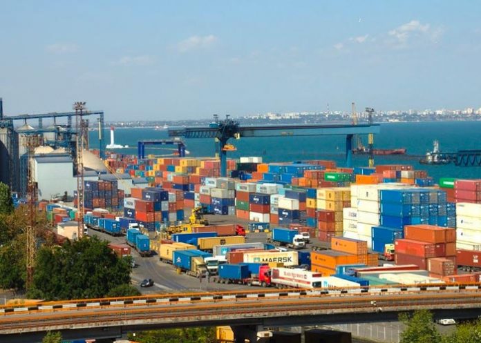 Rusia abre corredor humanitario para barcos extranjeros de puertos ucranianos