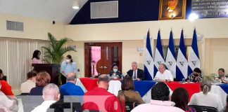 Conversatorio del Embajador de Rusia con diputados del Parlamento de Nicaragua