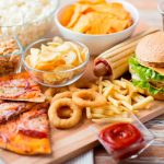 Encuentre sustancias peligrosas en envases de cadenas de comida rápida