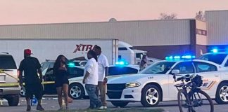 Arkansas: Tiroteo en una exhibición de autos deja un muerto y 24 heridos