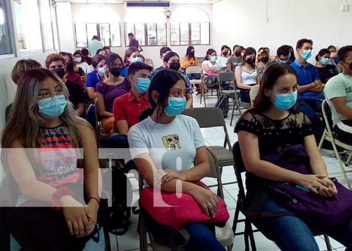 unijar-12 Jóvenes con medias becas en la UNIJAR