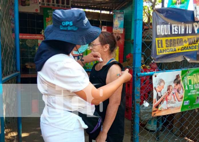 Jornada de vacunación en Las Jagüitas, Managua