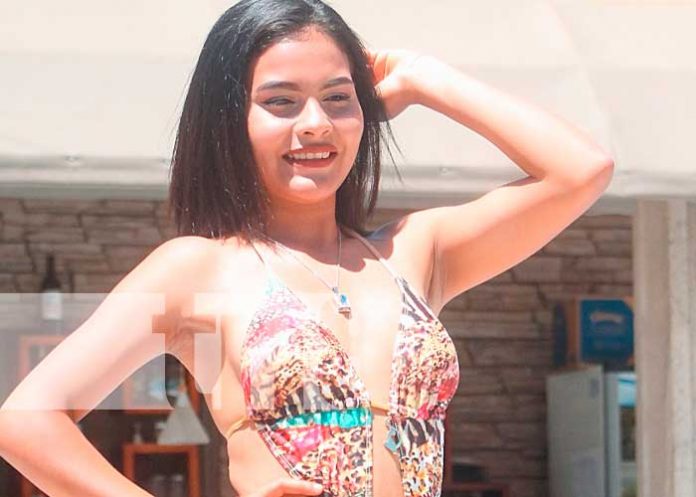 Chicas que compiten por la Reina Verano en Ocotal