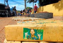 Incautan en Paraguay cargamento de marihuana con la foto de Neymar Incautan en Paraguay cargamento de marihuana con la foto de Neymar.