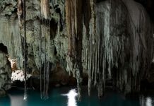 Menores mueren al introducirse en lo más profundo de una cueva en México Menores mueren al introducirse en lo más profundo de una cueva en México