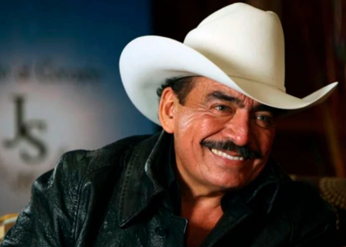 Los hijos del cantante Joan Sebastian siguen peleando por la herencia.