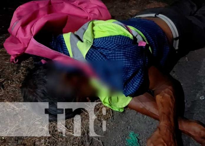 Ciudadano accidentado por motocicleta en Comalapa, Chontales