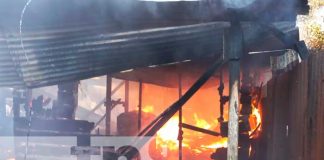 Incendio dejó a familia en la intemperie en el barrio San Mateo en Bluefields