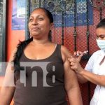 Familias de El Riguero, Managua, recibieron vacunas para evitar enfermedades Ciudadanos de El Riguero en Managua, se vacunaron contra el COVID