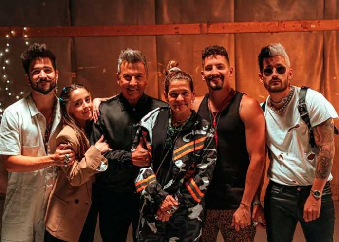 .1 La familia Montaner anuncia llegada de nuevo miembro