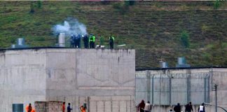 Al menos 15 heridos tras enfrentamientos en cárcel de Ecuador