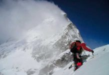 Alpinista encuentra sandalia con mil setecientos años en Noruega Alpinista encuentra sandalia con mil setecientos años en Noruega