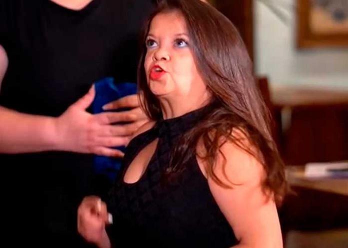 Conoce a Luz María la 